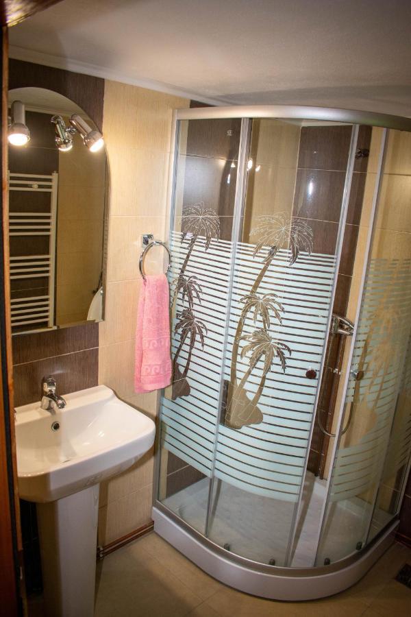 Cabana Liliana Arieseni Bagian luar foto