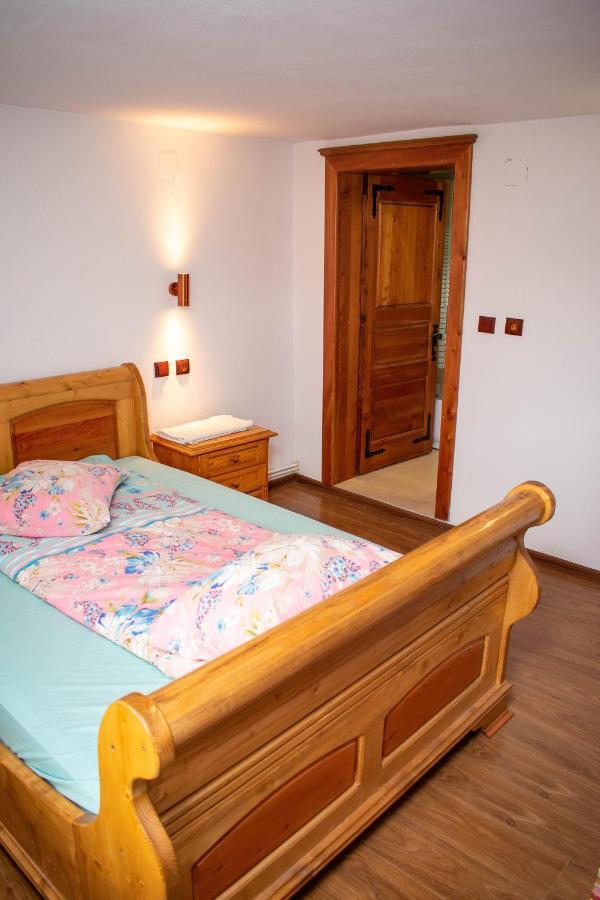 Cabana Liliana Arieseni Bagian luar foto
