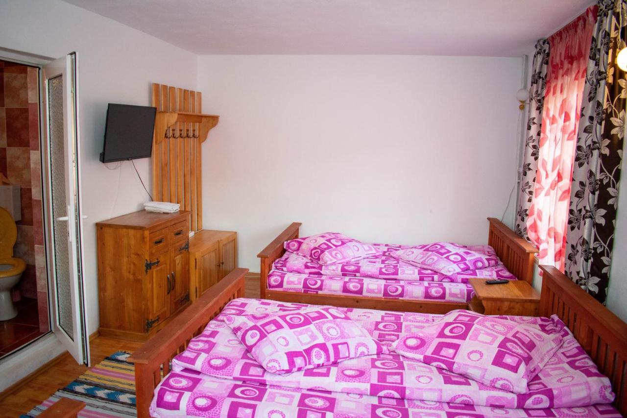 Cabana Liliana Arieseni Bagian luar foto